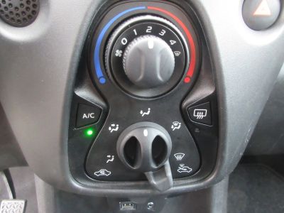 Citroën C1 1.0 VTi Live, NL auto, 5 Deurs, Airco, APK 7-27