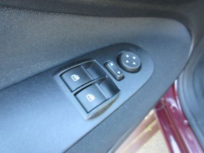 Fiat Grande Punto 1.4 Active, Automaat, Airco, Nw Distr. APK 8-27