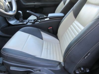 Volvo C30 2.0 R-Edition, NL auto, Leer, Airco, LM , APK 9-27