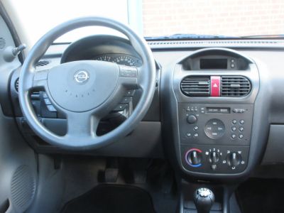 Opel Tour 1.6 Comfort, NL auto, 1e Eig, Nw Distr. APK 9-27, Lage KM !!