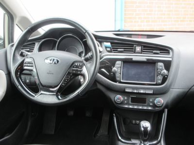 Kia cee'd Sportswagon 1.6 GDI DynamicLine, Navi, Trekhaak, NL auto, APK 5-27