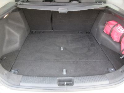 Kia cee'd Sportswagon 1.6 GDI DynamicLine, Navi, Trekhaak, NL auto, APK 5-27