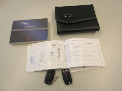 Kia cee'd Sportswagon 1.6 GDI DynamicLine, Navi, Trekhaak, NL auto, APK 5-27