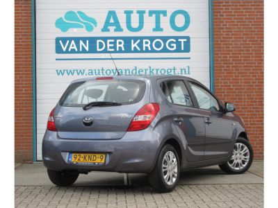 Hyundai i20 1.2i DynamicVersion, Airco, Nw banden, Trekhaak, APK 1-27