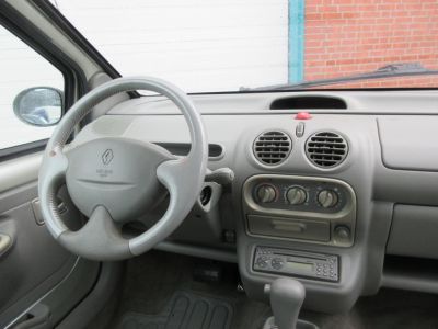 Renault Twingo 1.2 Initiale, Automaat, Leer, Youngtimer, 51.870 km !! APK 11-27