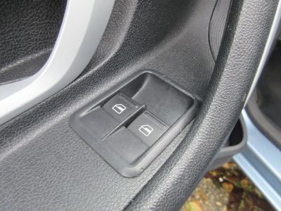 Škoda Fabia Combi 1.6-16V Ambiente, 1e Eig, Navi, Airco, Trekhaak, APK 10-27